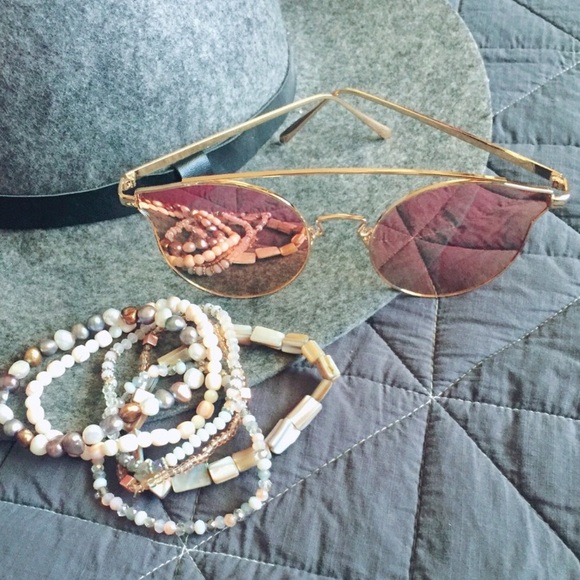 •HP•Beach Bum Mirrored Sunnies - Picture 4 of 4